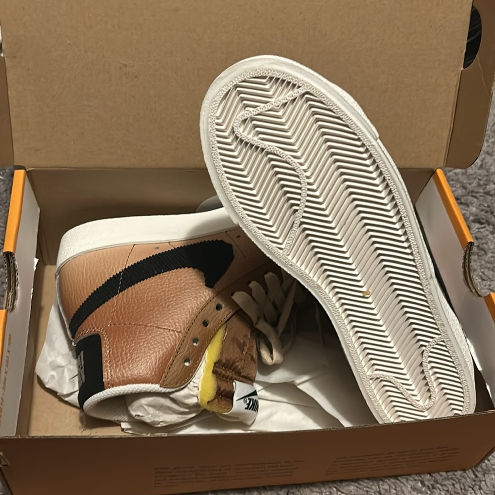 Nike blazer Mid ‘77 brown - Picture 2 of 5